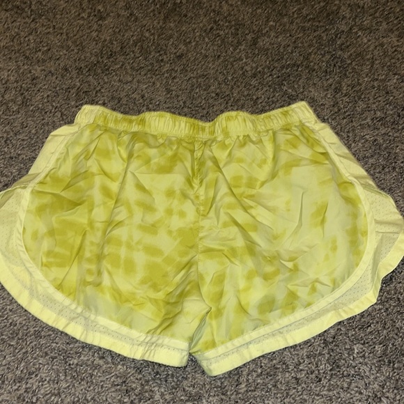 Nike Women’s Running Shorts - Picture 3 of 7